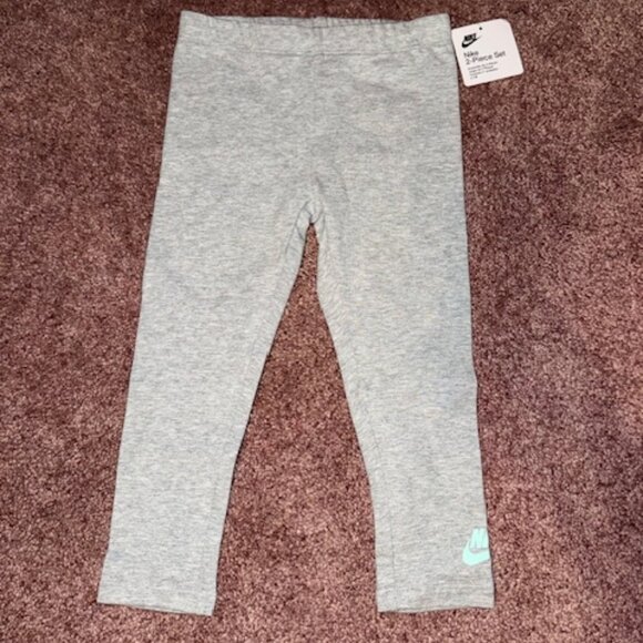 Nike Toddler Set - Picture 2 of 4